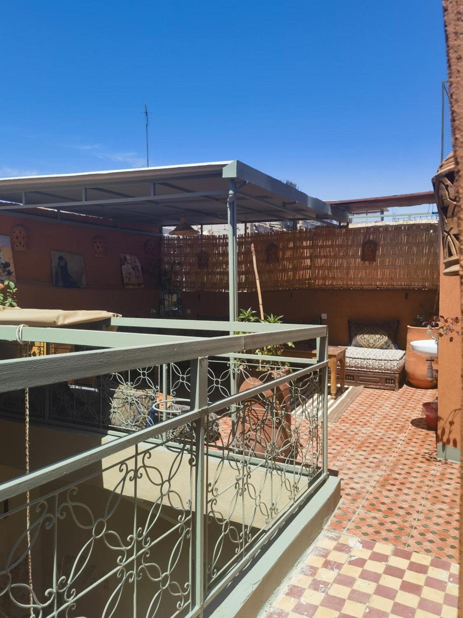 Medina Oasis Hostel Marrakesh Exteriör bild